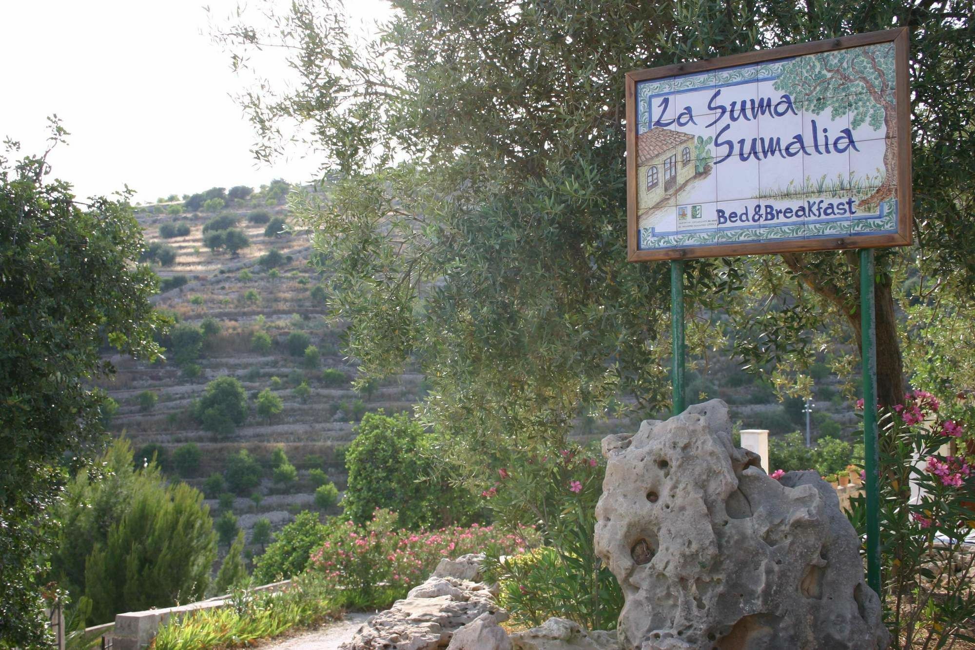 לינה וארוחת בוקר נוטו La Suma Sumalia מראה חיצוני תמונה